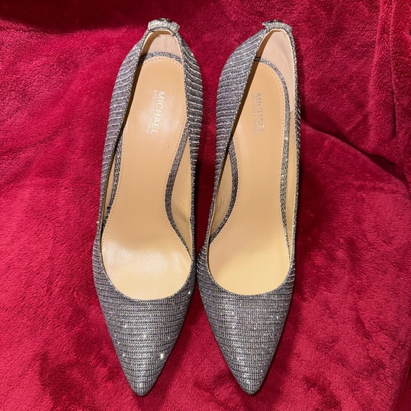 MICHAEL Michael Kors Flex Glitter Chain Mesh Pumps- Size 10M